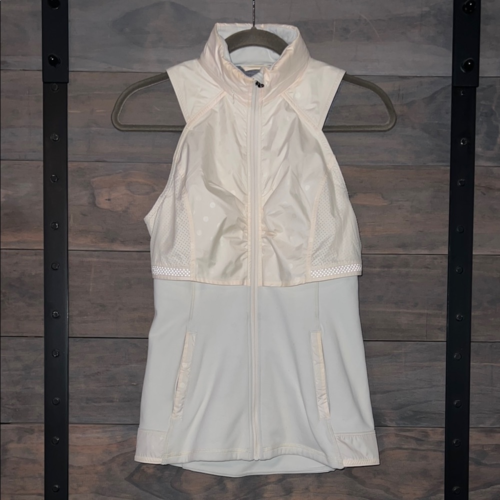 Lululemon cream Sleeveless Zip-Up Vest with or without hood